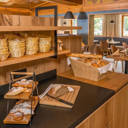 Hotel Oberwirt - Nahe An Saalbach Und Zell Am See, Viehhofen Sommercard Exteriör bild