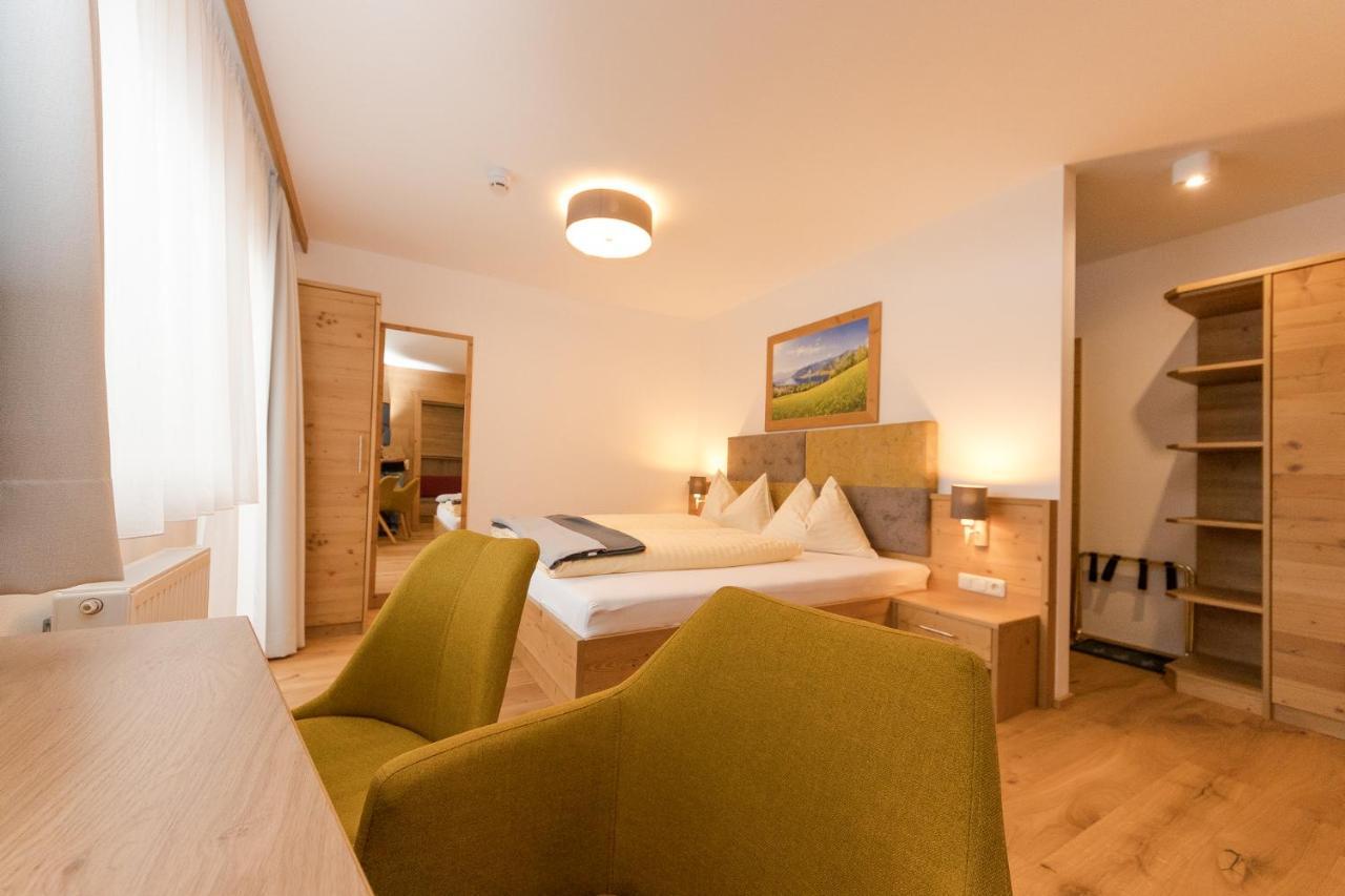 Hotel Oberwirt - Nahe An Saalbach Und Zell Am See, Viehhofen Sommercard Exteriör bild