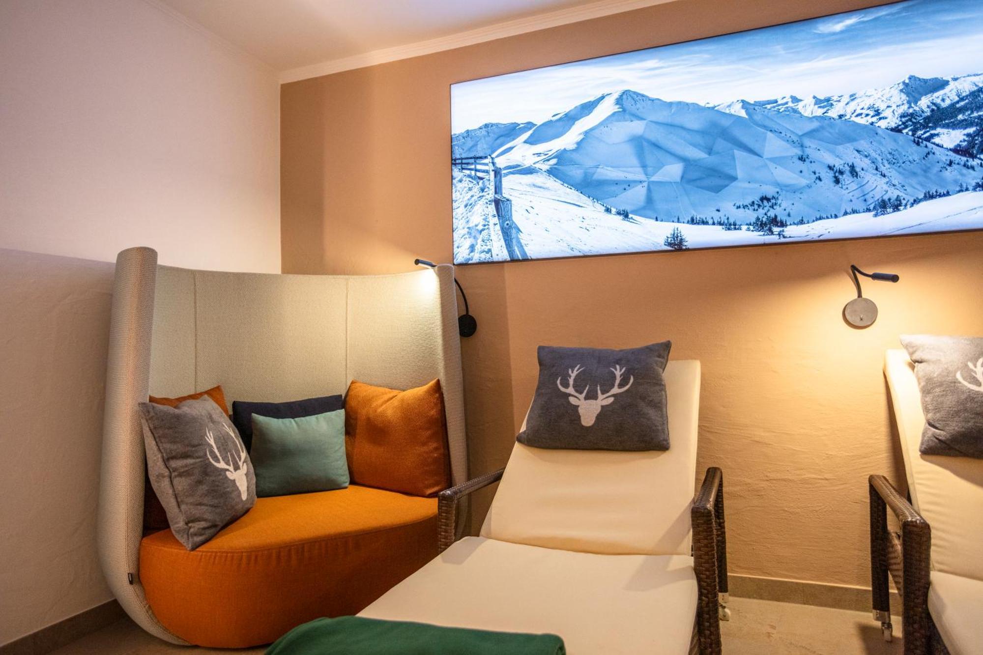 Hotel Oberwirt - Nahe An Saalbach Und Zell Am See, Viehhofen Sommercard Exteriör bild